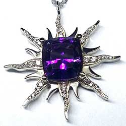 18K White gold Amethyst Pendant with Diamonds